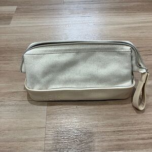Beis The Dopp Kit Makeup Toiletry Bag